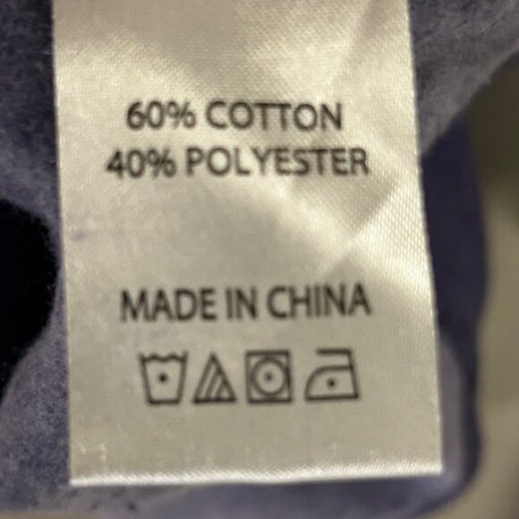 NEW UGapparel Women's Size Small Washington Crewneck Sweatshirt NWT - Picture 8 of 10